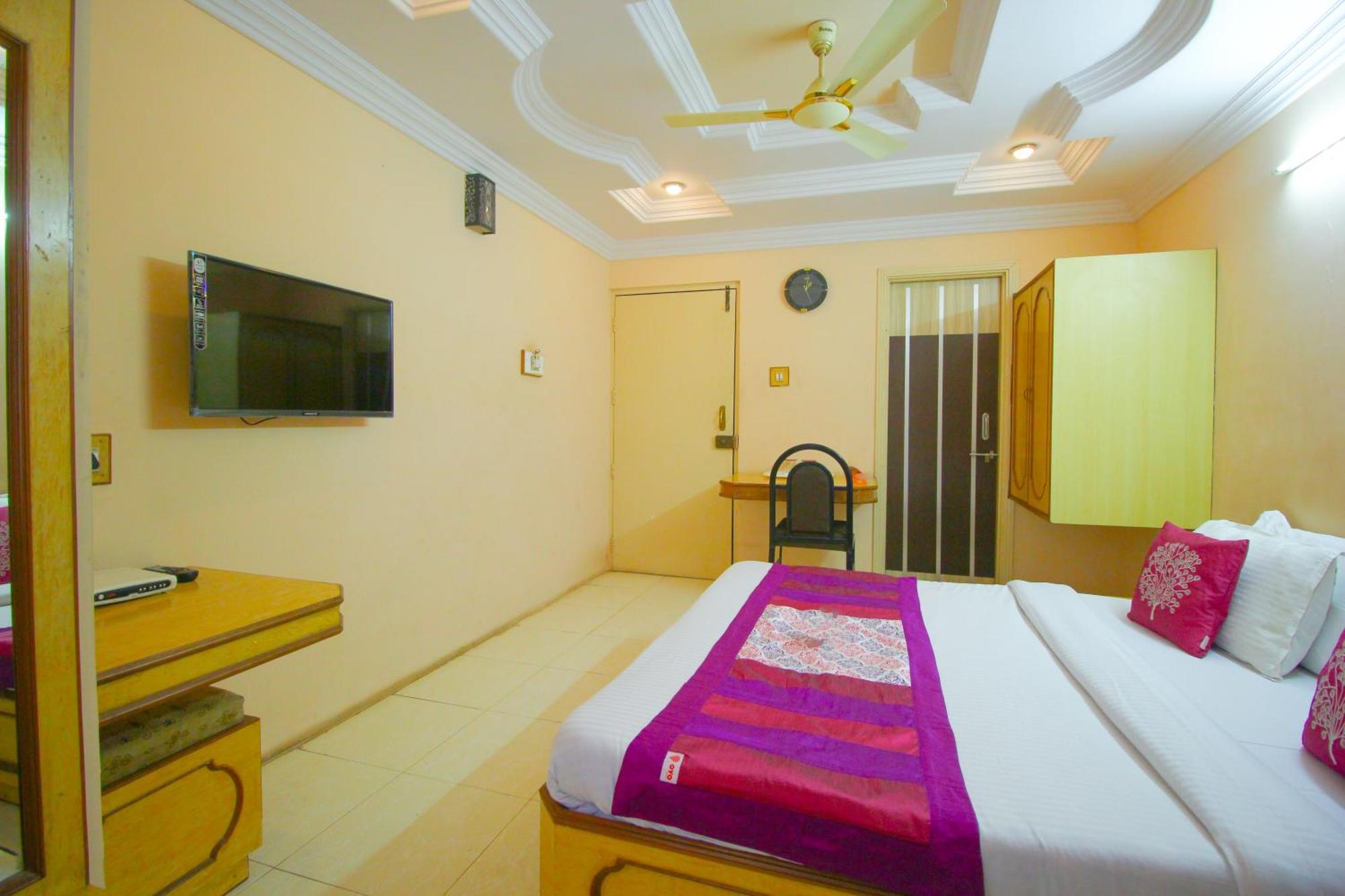 Hotel Upasana Rajkot Exterior foto